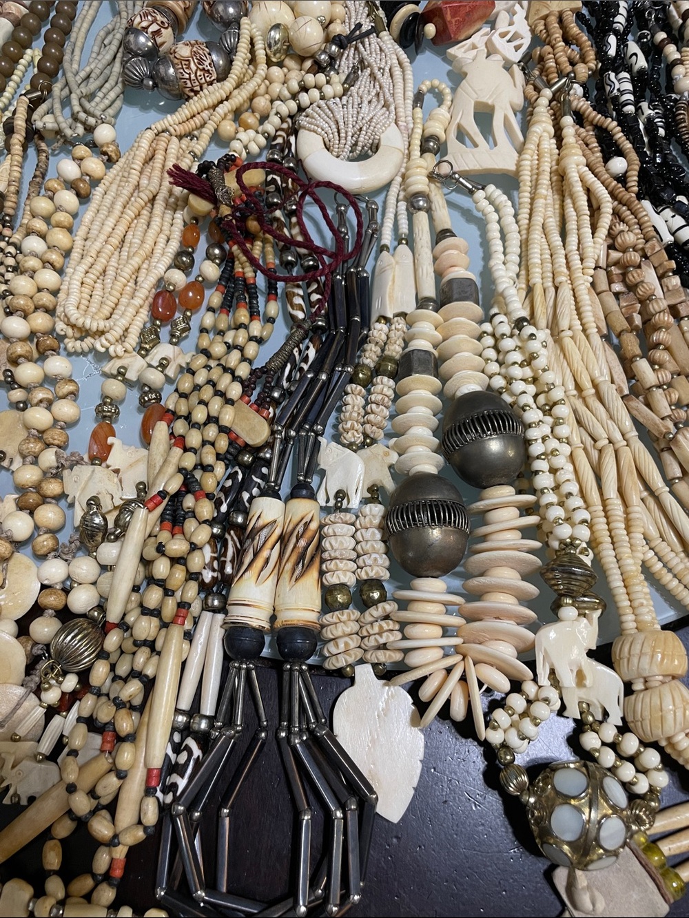 Bone jewelry show preview 6/23/2026 - Picture 9 of 11